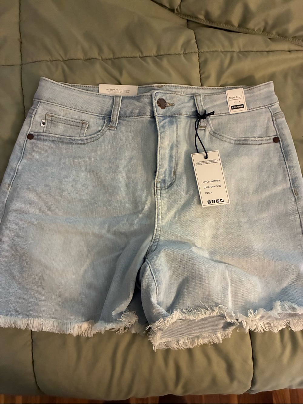Judy Blue Denim Frayed Hem Women’s Shorts
